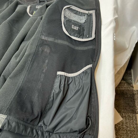 Caterpillar black fleece lined weatherproof jacket size L - Picture 16 of 16